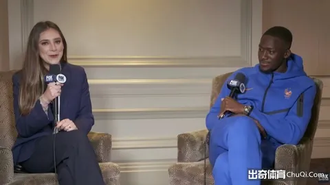 申花球员戴伟浚左膝十字韧带断裂，手术康复周期预计九个月，官方已确认